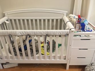 Graco Baby Crib
