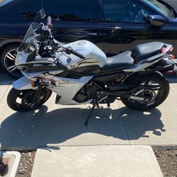 2009 Yamaha FZ6 With Extremely Low Miles 