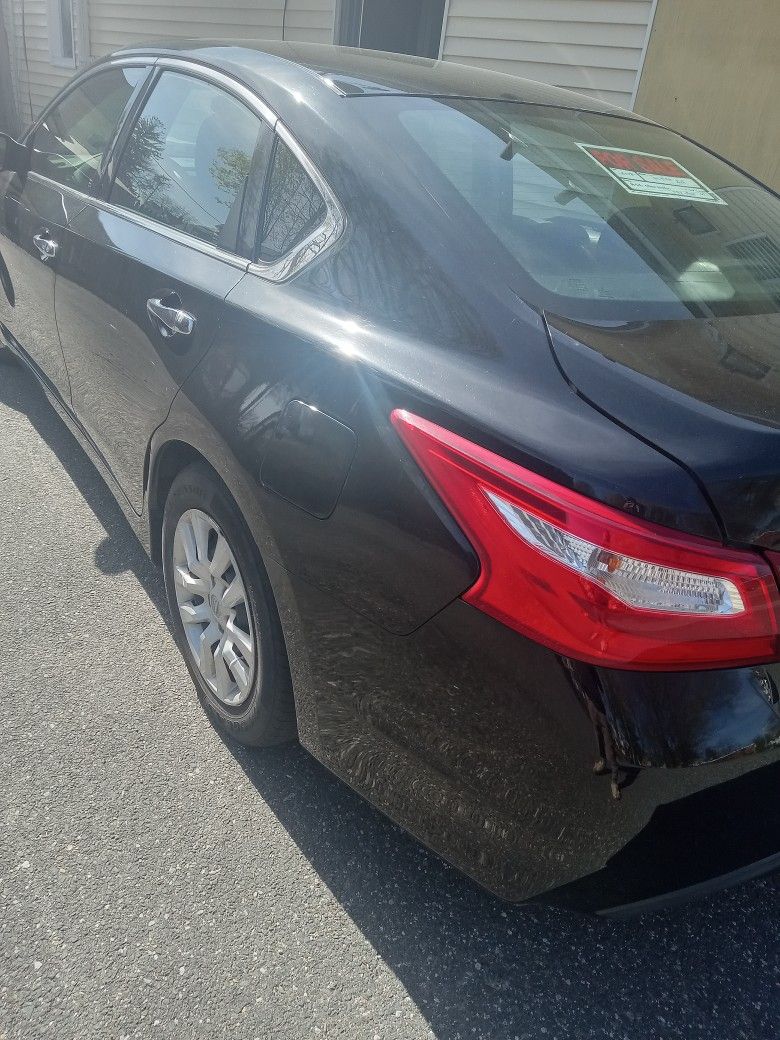 2017 Nissan Altima