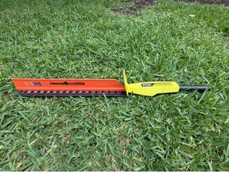 Expand-It 18 in. Universal Hedge Trimmer Attachment