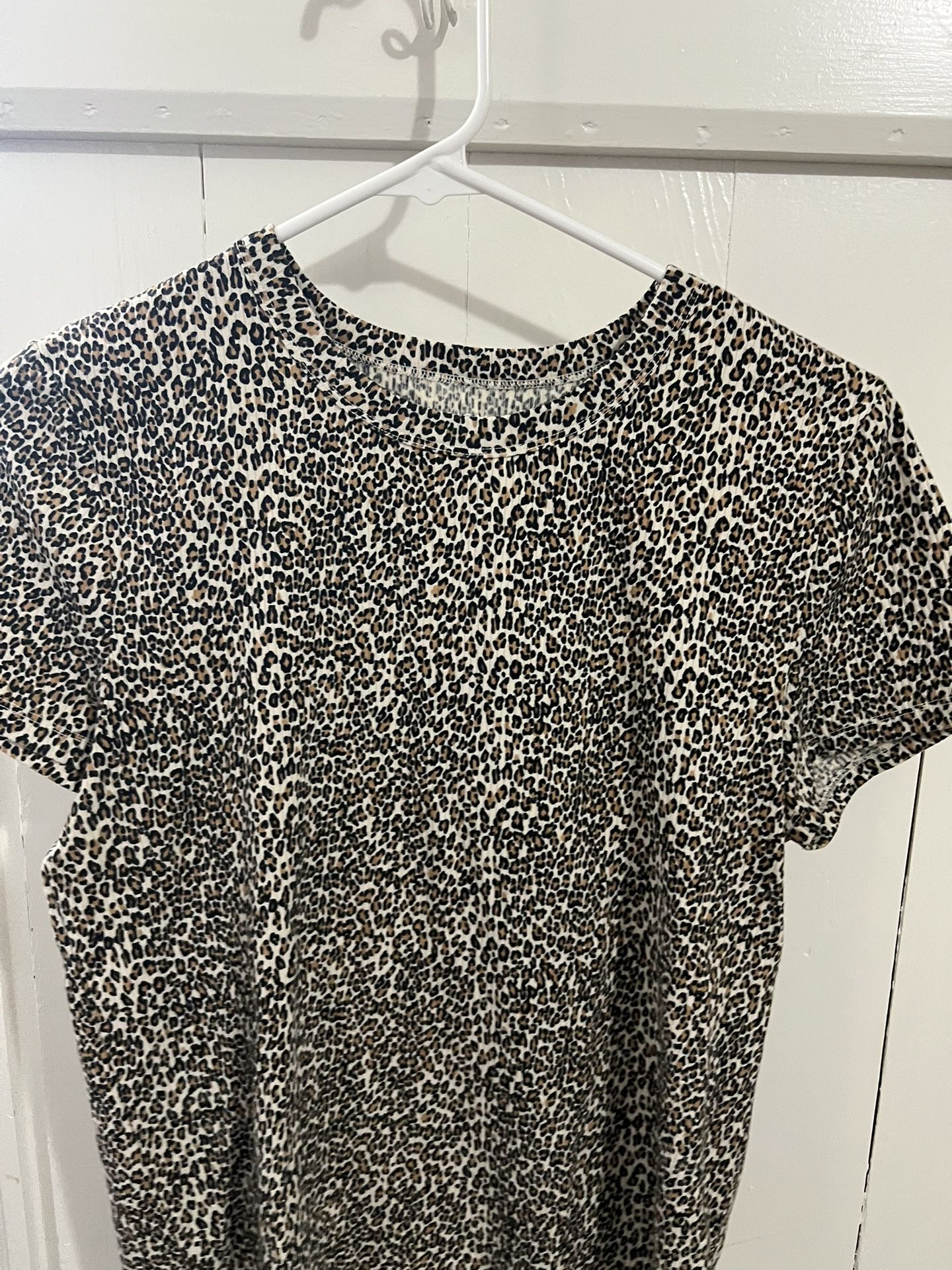 American Eagle T-shirt