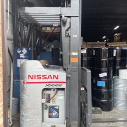 Nissan 3500LB Capacity Forklift 