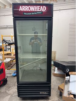 True Refrigerator Merchandiser GDM-26