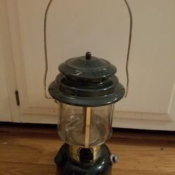 Coleman Kerosene Lantern With Case(PRICE REDUCED)