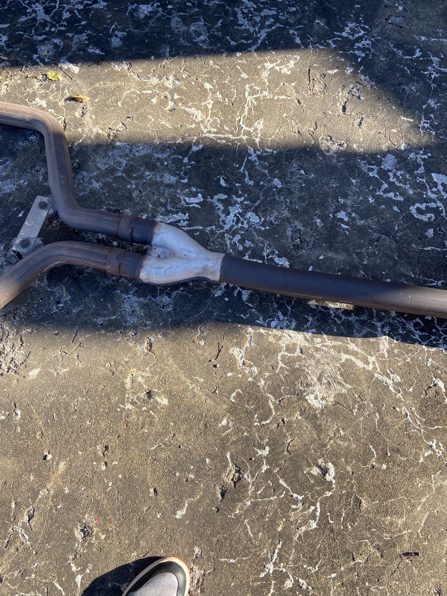 2007 Dodge charger SXT 3.5L exhaust assembly complete