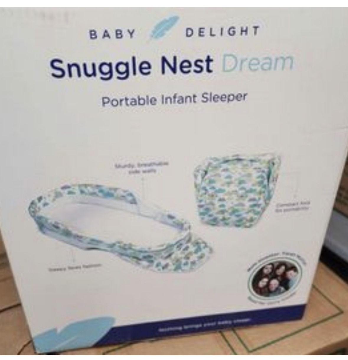 Snuggle nest Portable Bassinet