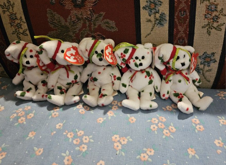 HOLIDAYS  LOT  OF  5 TY JINGLE  BEANIES  COLLECTION TEDDY BEAR PLUSH TOYS