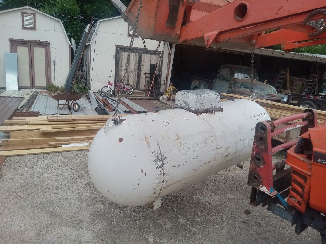 250gal Propane Tank