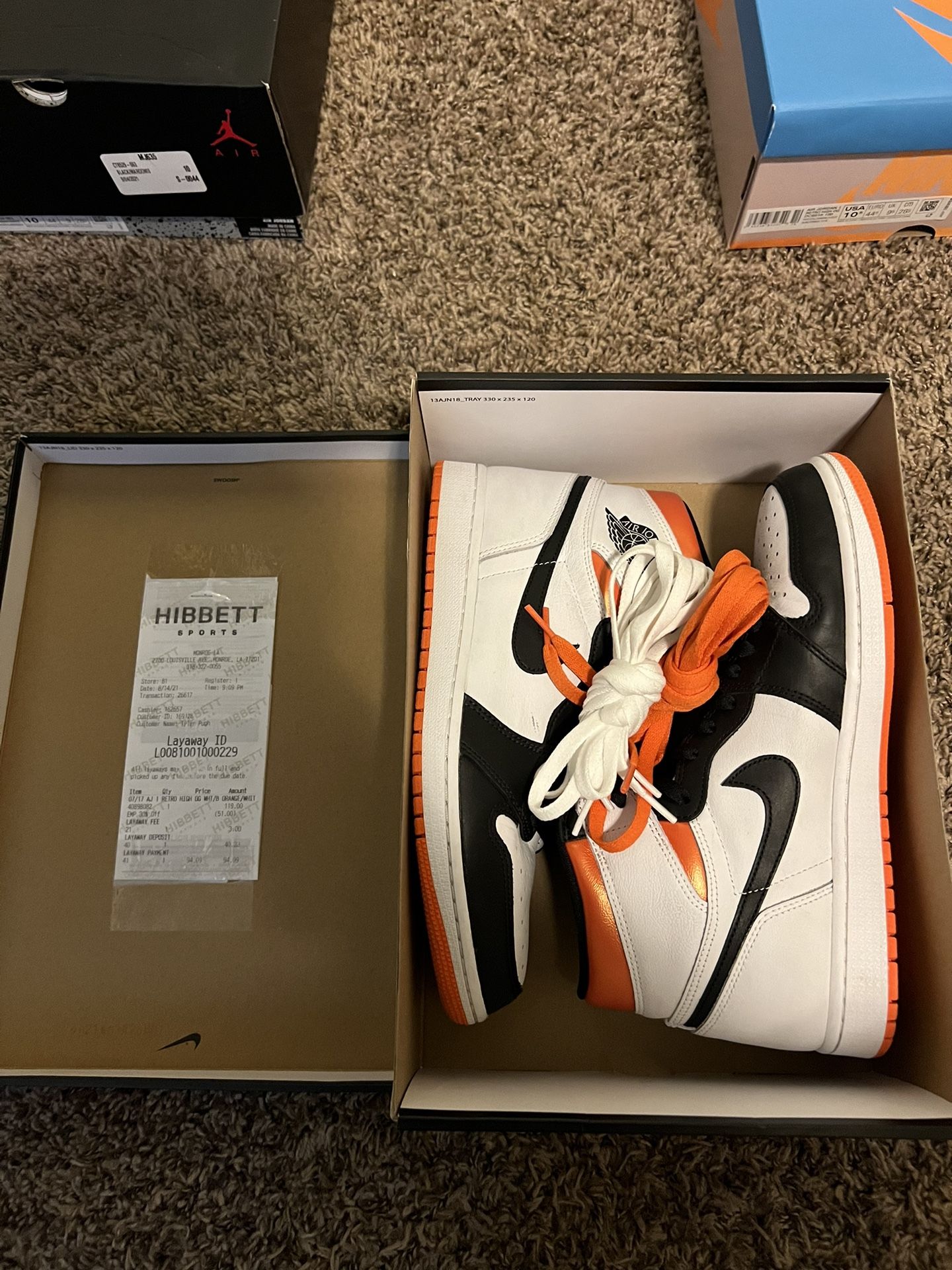 Jordan 1 Electro Orange Size 10