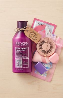 Redken color extend magnetics shampoo 10.1 oz & Beauty gift bag