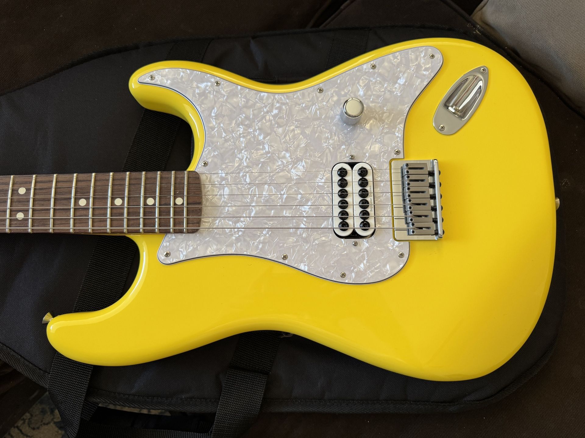 Fender Tom DeLonge Stratocaster Electric Guitar