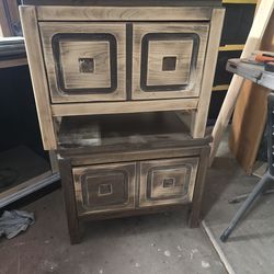 MCM Style Nightstands (Pair) – Solid Project Ready