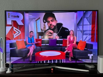 TV  como nuevo , 60pulg inteligente 3 a 4 anos de uso , precio $150