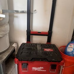 Milwaukee Pack out Used 