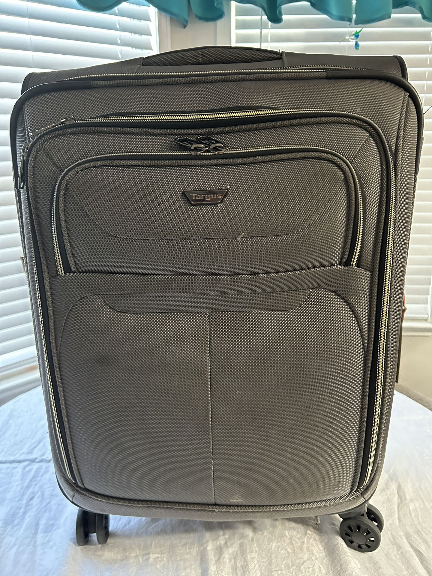 Targus Dark Green Soft Shell Luggage