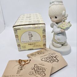 
1981 Precious Moments There Is Joy In Serving Jesus Figurine Chef Girl Bowl



Excellent Pre-owned condition,  no flaws, mint condition as it was kep