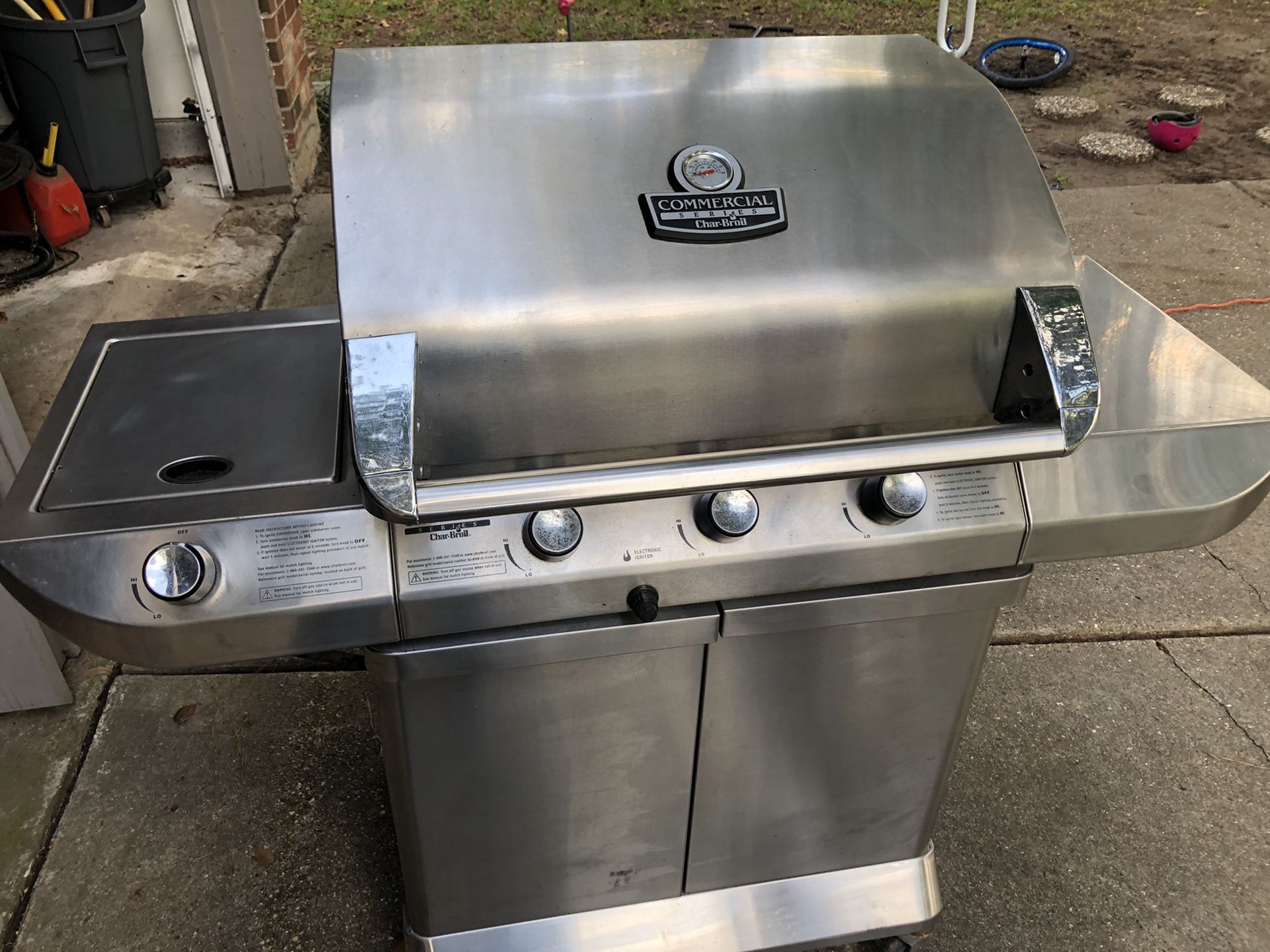 Char – broil commercial series gas grill with side burner