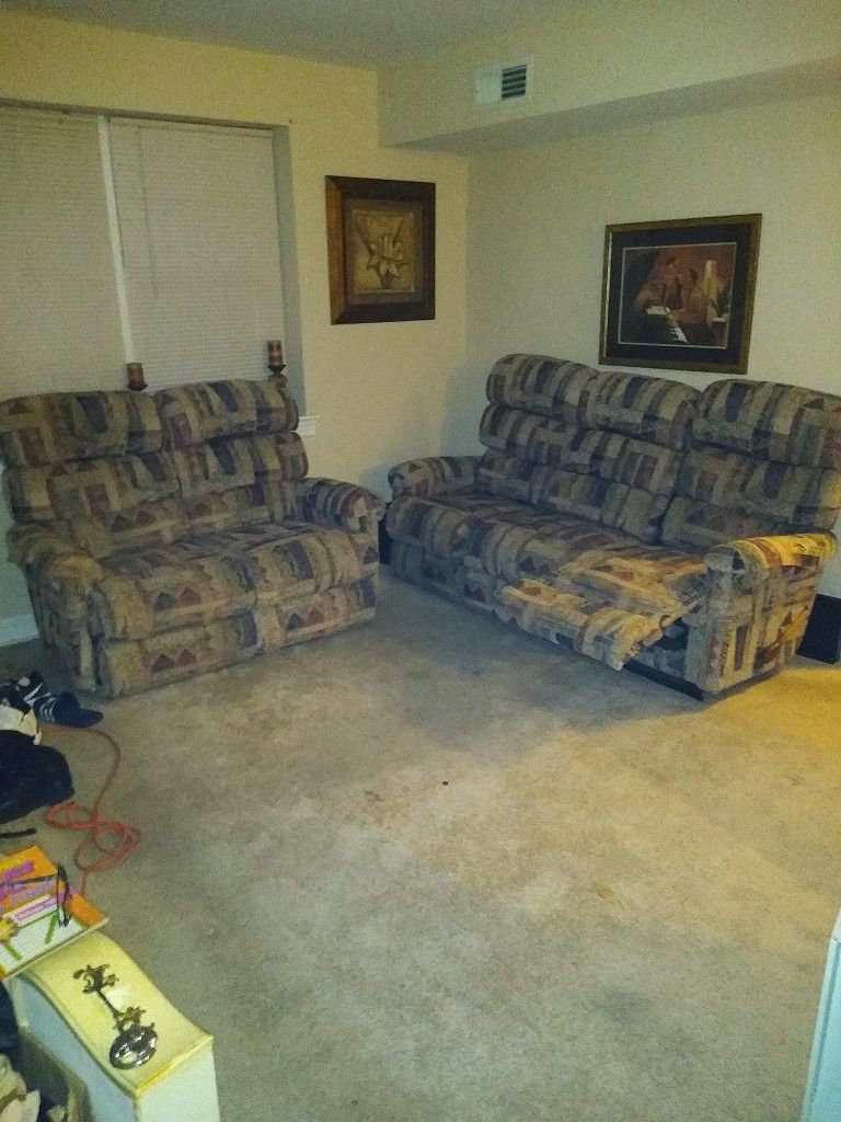 Sofa Loveseat Both recliners