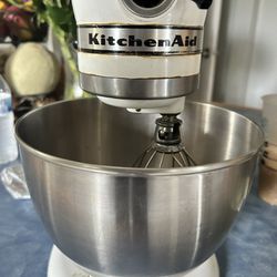 Kitchen Aid Vintage Mixer 