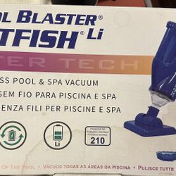 Pool/Hot Tub Blaster catfish li Vacuum W/ 7ft Telescope Pole