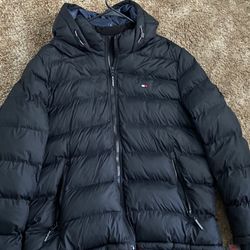 TOMMY HILFIGER PUFFER JACKET BLACK XL NEW