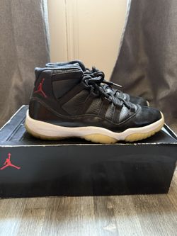 Used Men’s 72-10 Size 10.5