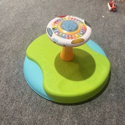 LeapFrog Learn & Groove Spin and Sing Alphabet Zoo