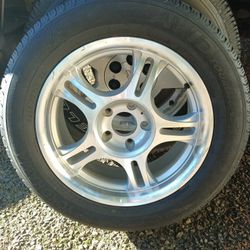225x60x17 American Racing Alloy Wheel 17x7 