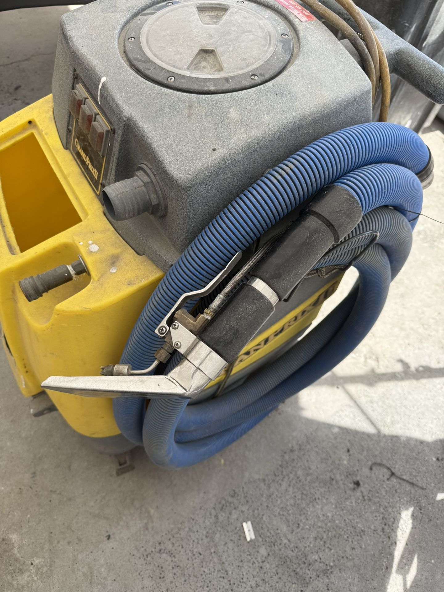 Mytee Carpet Extractor