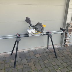 Compound Miter Saw