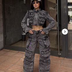 Billie Low Slung Cargo Jeans - Acid Wash Black