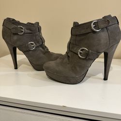 GUESS Size 8 Stiletto Ankle Boots For Women