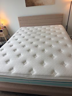 “12 Queen Mattress
