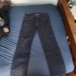 32x32 501 Levi Jeans