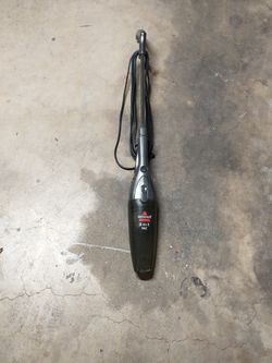 Bissell Vacuum Must Pick Up