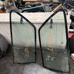 1988 To 1991. Honda Civic Rear Quarter Glass.