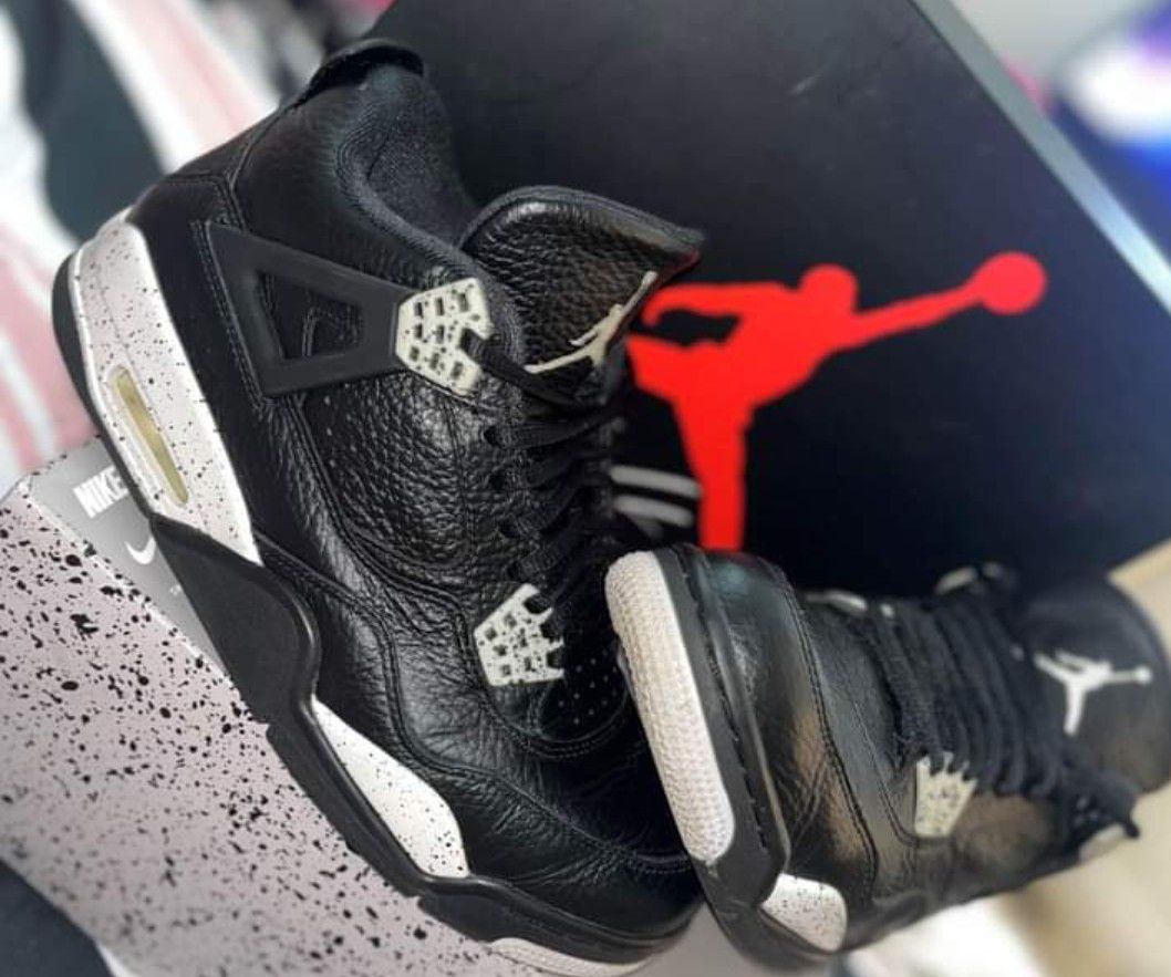 Nike Air Jordan 4 Retro Tech Black 