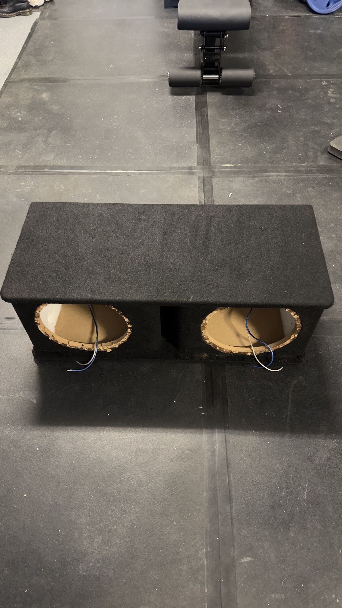 2 12 Inch Subwoofer Box