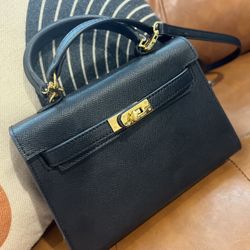 Hermes Kelly in size 20 for Sale in Oakland Park, FL - OfferUp