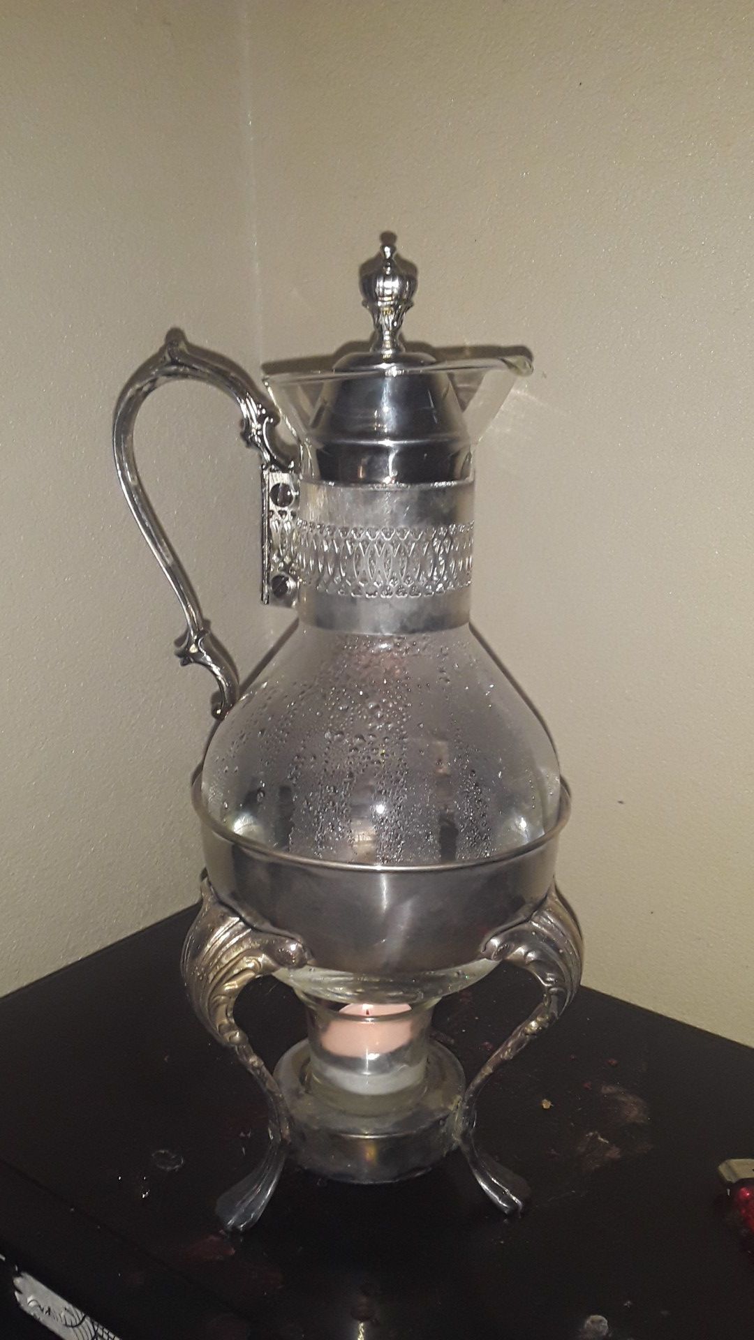 Vintage International Silver Company tea warmer. Great deal don't miss!