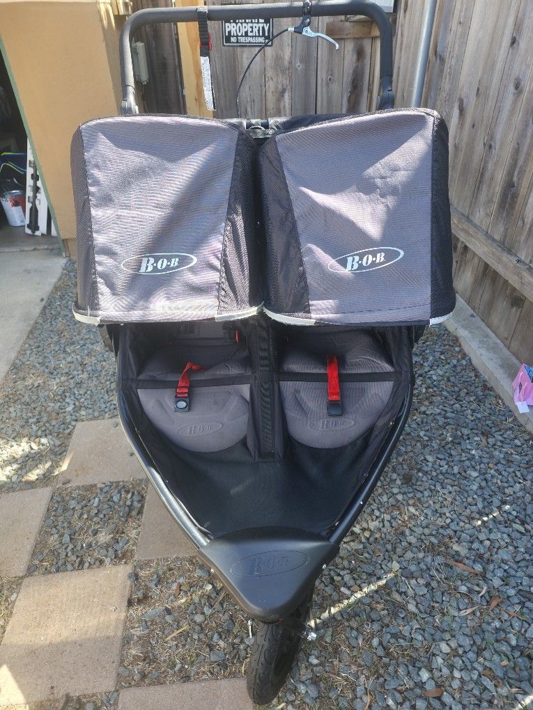 BOB Double Jogging Stroller