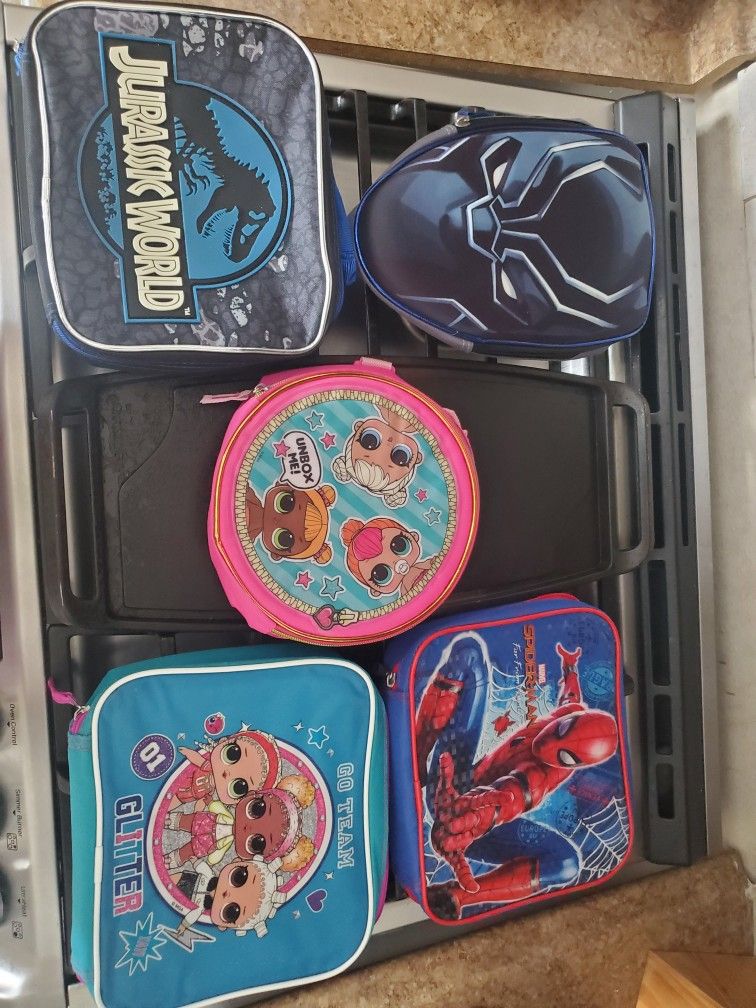 Kids Insulated Lunch Bags - $5.00 Each