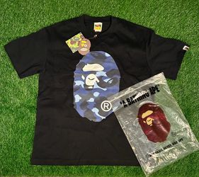 Blue  bathing ape tee shirt men’s medium