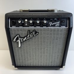 Fender Frontman 10G 10-watt practice guitar amplifier with a 6-inch speaker