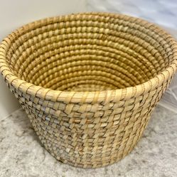 Woven Plant/Storage Basket 