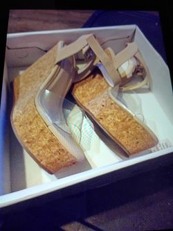 X2B  SHOELAND SANDALS  MINGO 2 NEW SIZE 6