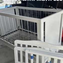 Crib Also Comes With The Mattress 