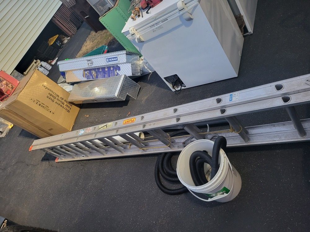 16' - 20' Ladder