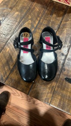 Girl Black formal heels