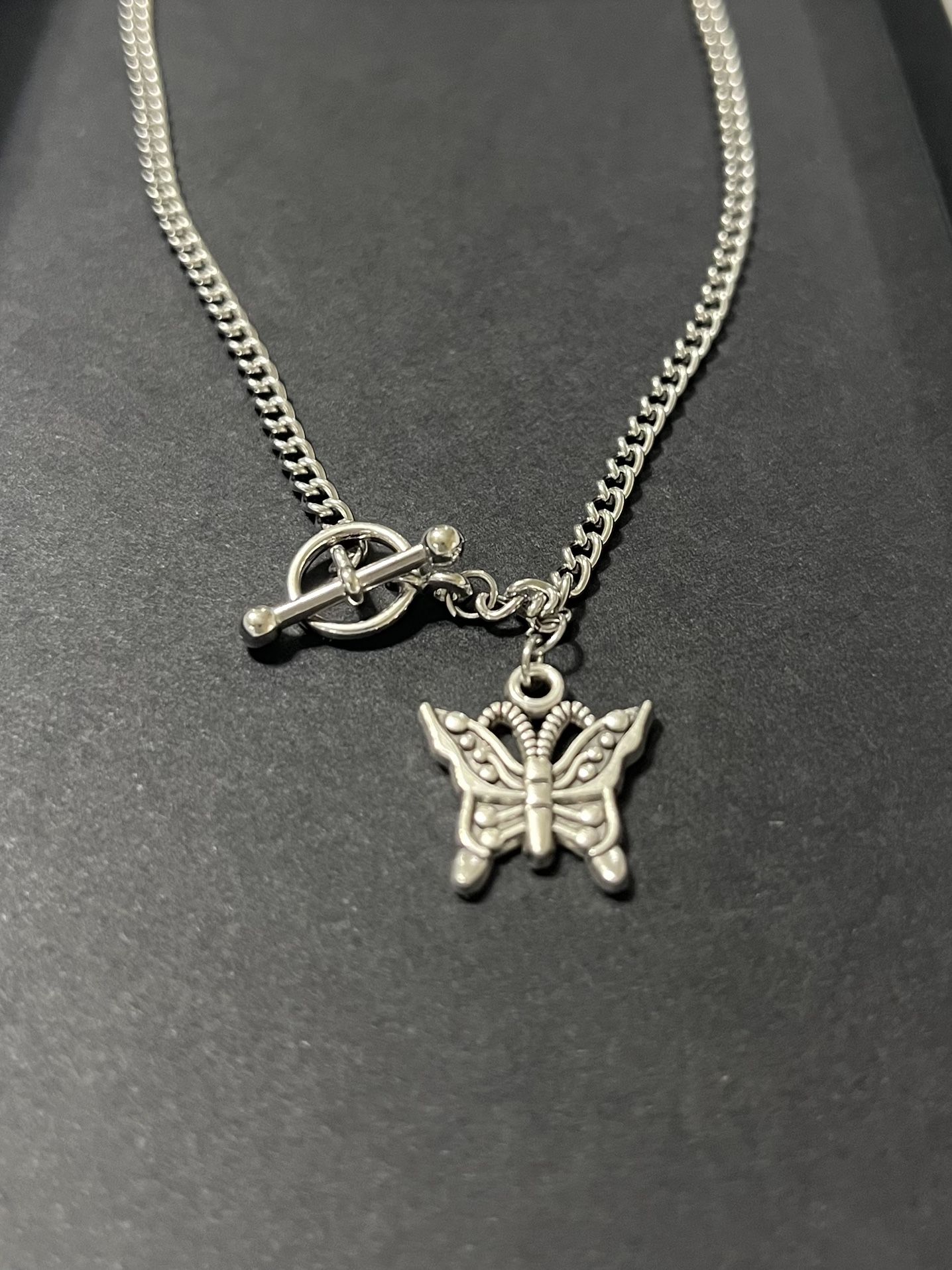 Stainless Steel Chain With Alloy Pendant . Tarnish Resistant